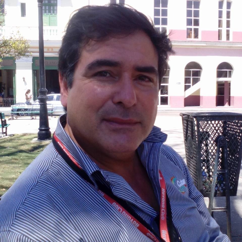Detienen nuevamente a Fernando Vázquez por intentar salir de su vivienda