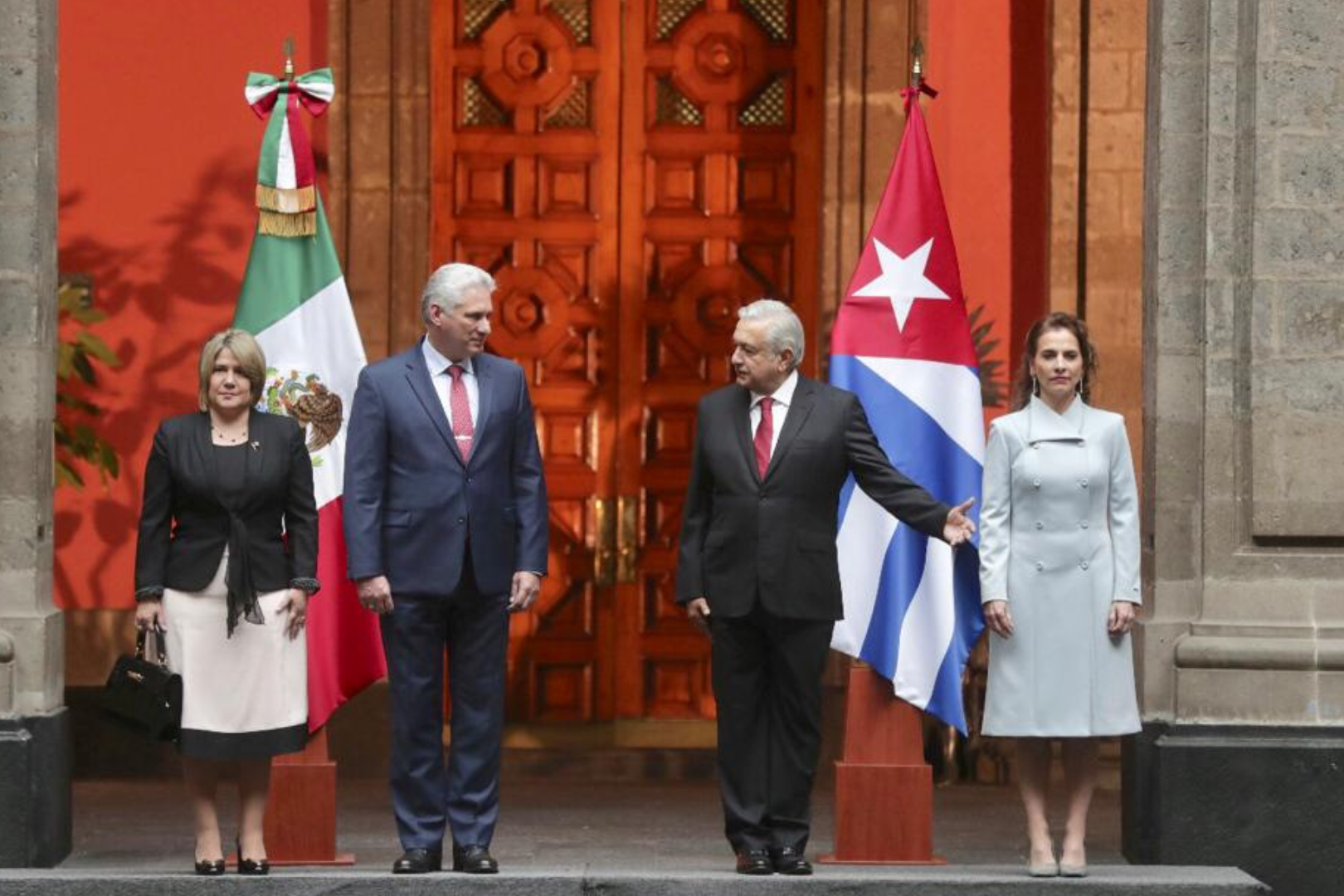 Dictador cubano Miguel Díaz-Canel visitará a López Obrador en México