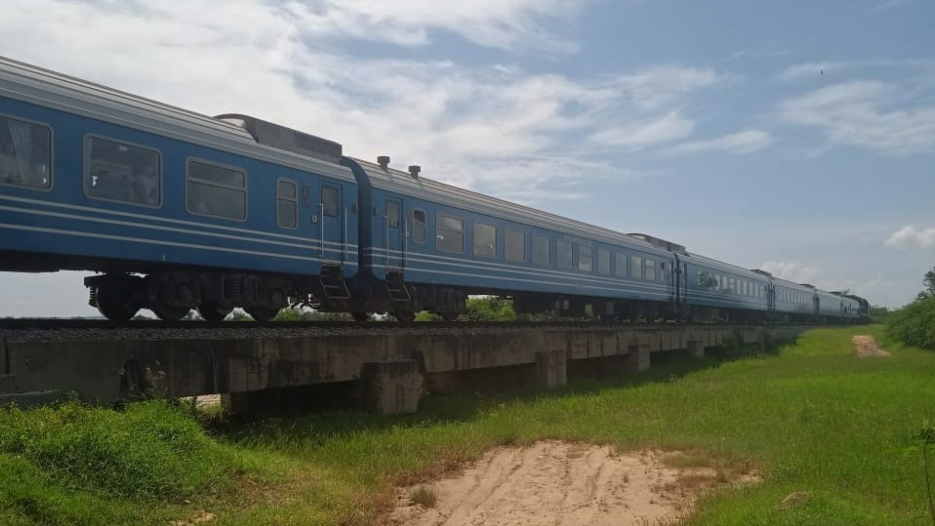 Dos hombres mueren atropellados por tren Habana-Guantánamo en aparente acto de suicidio