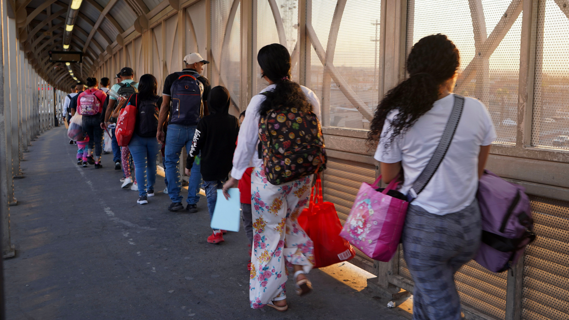 EE.UU. amplía zonas en México para solicitar citas a través de CBP One