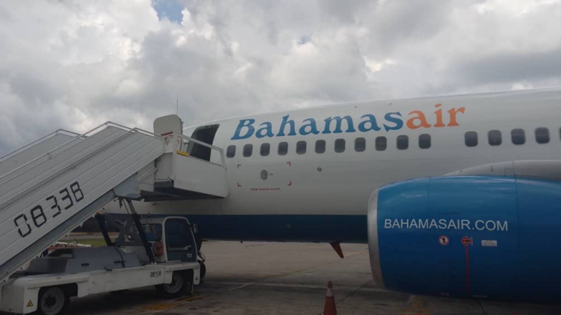 EE.UU. y Bahamas repatrian a casi 100 cubanos 