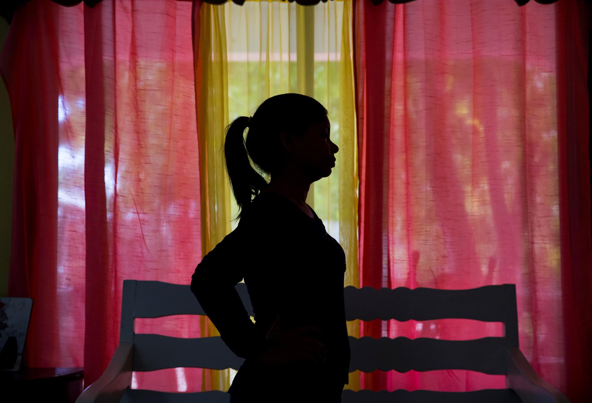 "Ella al desnudo", un documental que expone la crudeza del matrimonio infantil en Cuba