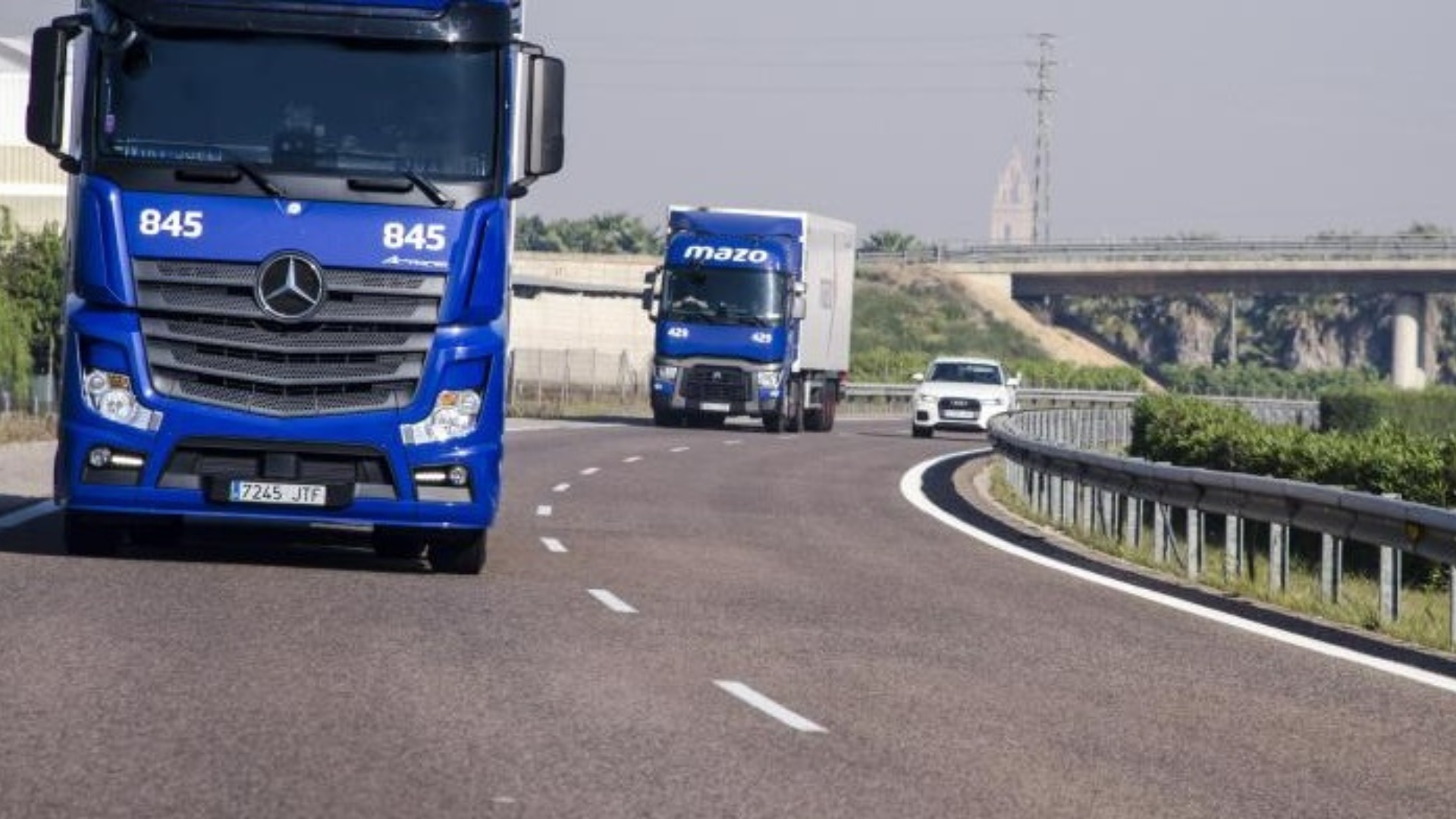 Empresa española contrata camioneros cubanos ante escasez de mano de obra