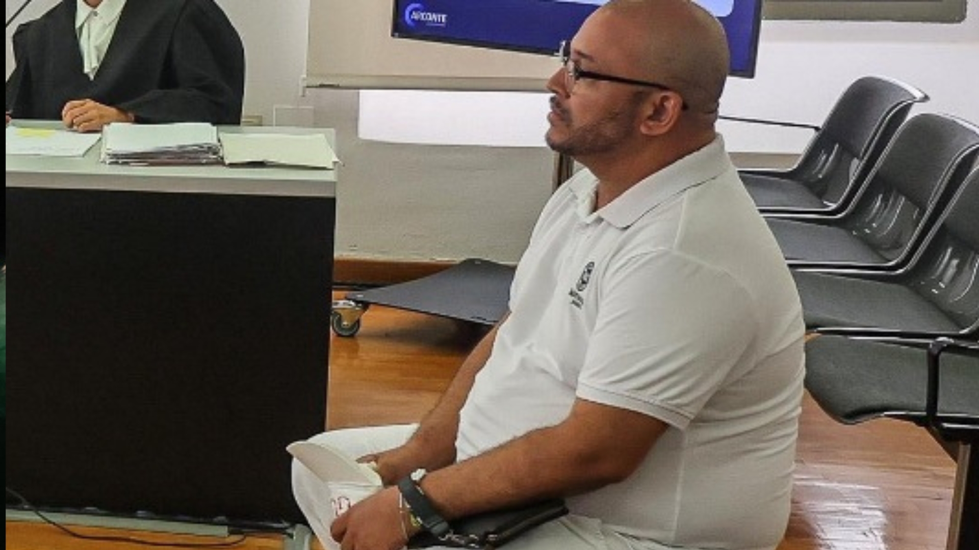 Enfermero acusado en España de maltrato: “Los cubanos tenemos otra forma de hablar”