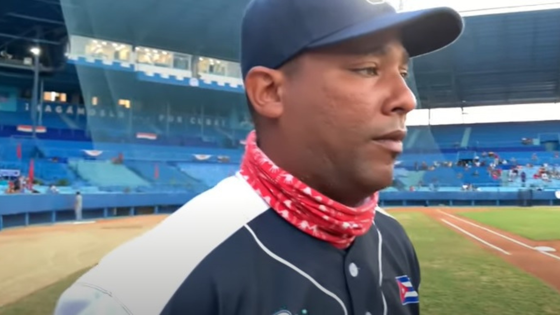 Estelar receptor holguinero pide la baja del béisbol cubano