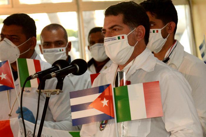 Eurodiputados denuncian explotación de médicos cubanos enviados a Italia