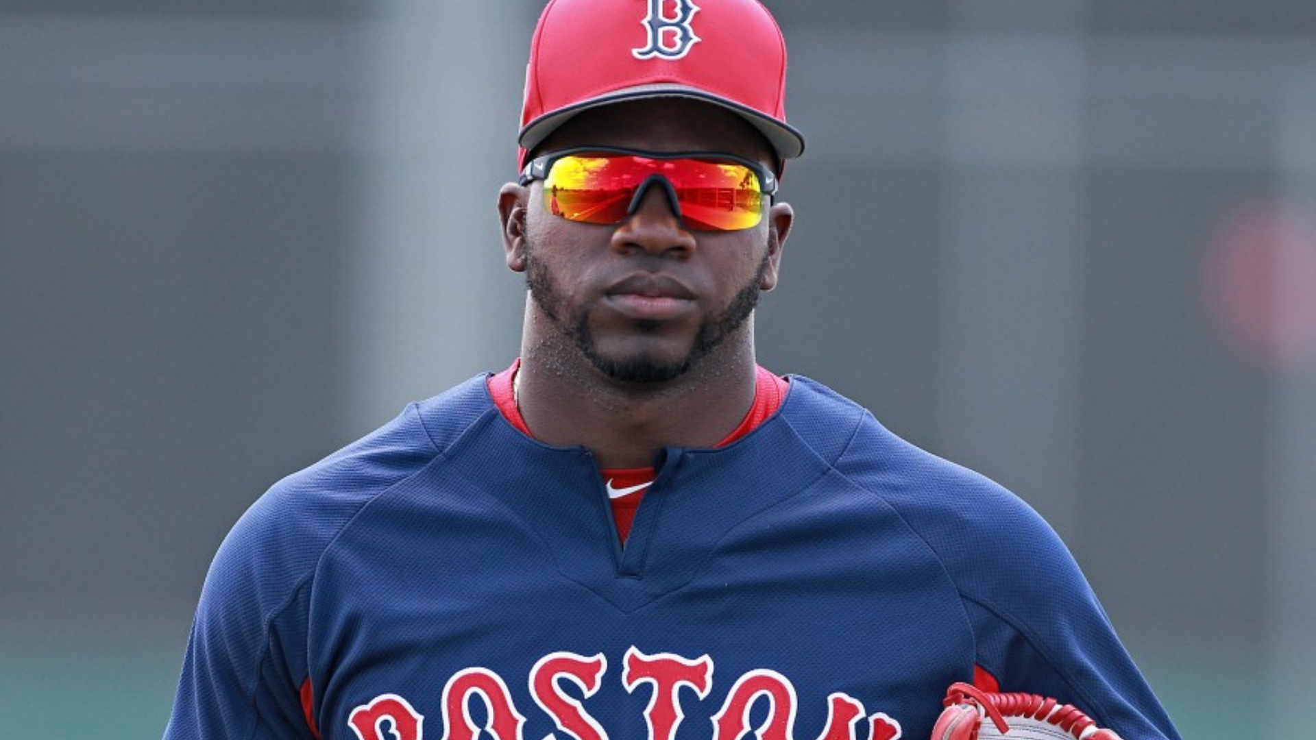 Exligamayorista cubano Rusney Castillo tendrá que pagar millones de dólares tras demanda