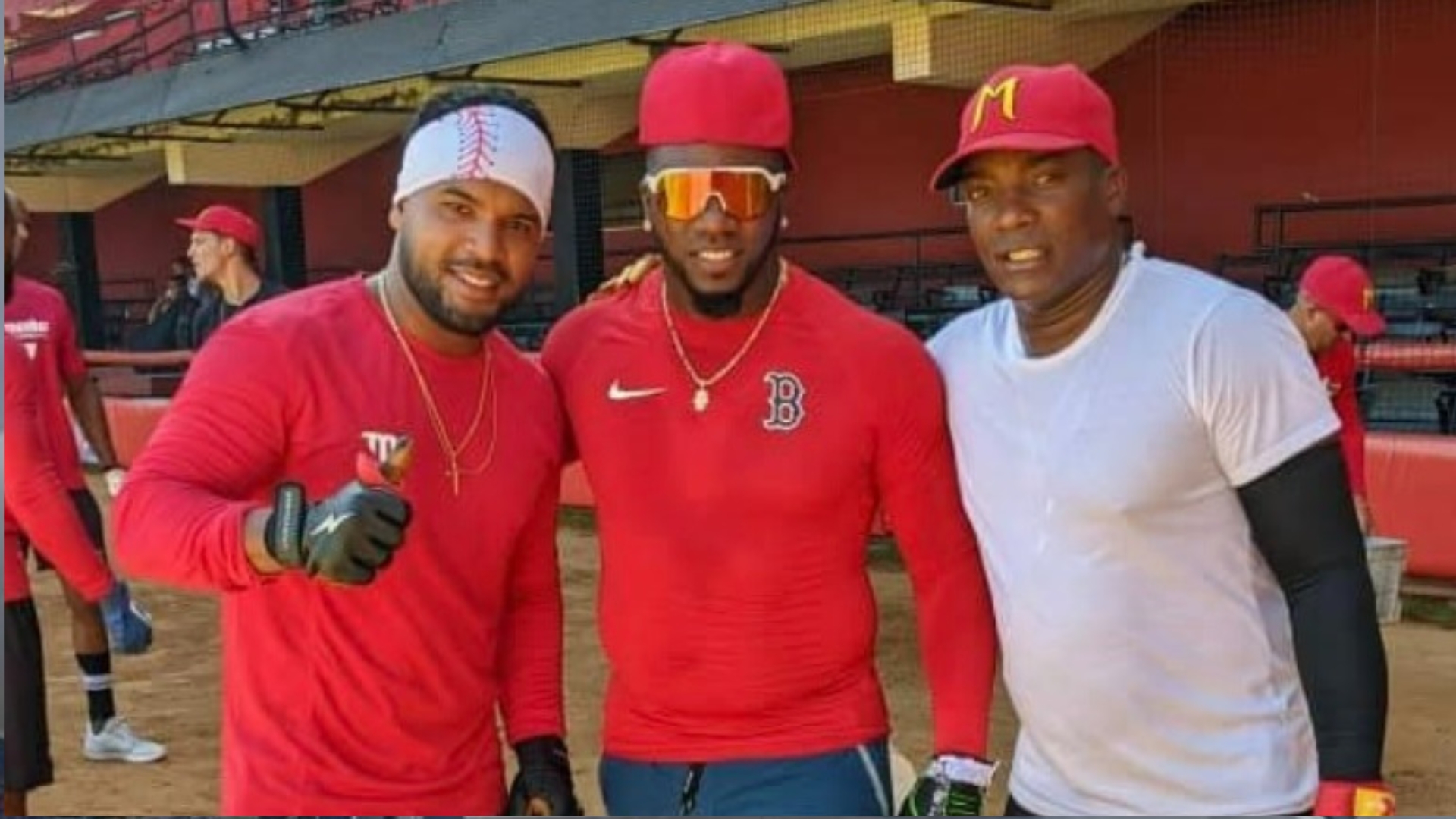 Exligamayorista Rusney Castillo regresa a la pelota cubana