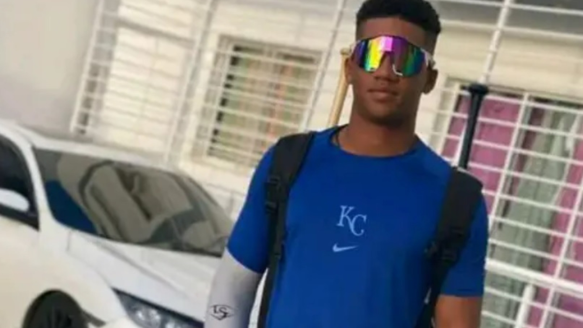 Expelotero de Industriales Christian López pacta con equipo de MLB