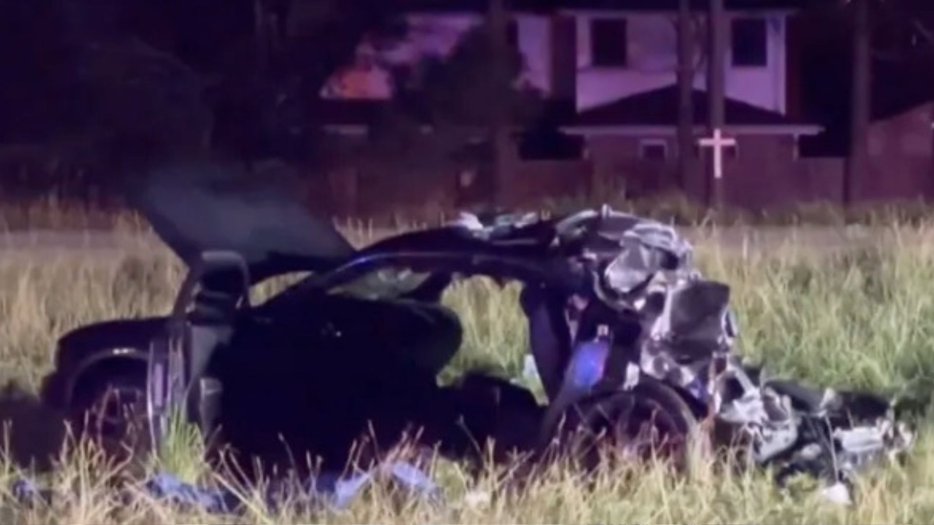 Fallecen dos cubanos en accidente en Texas tras ser impactados por un camión cisterna