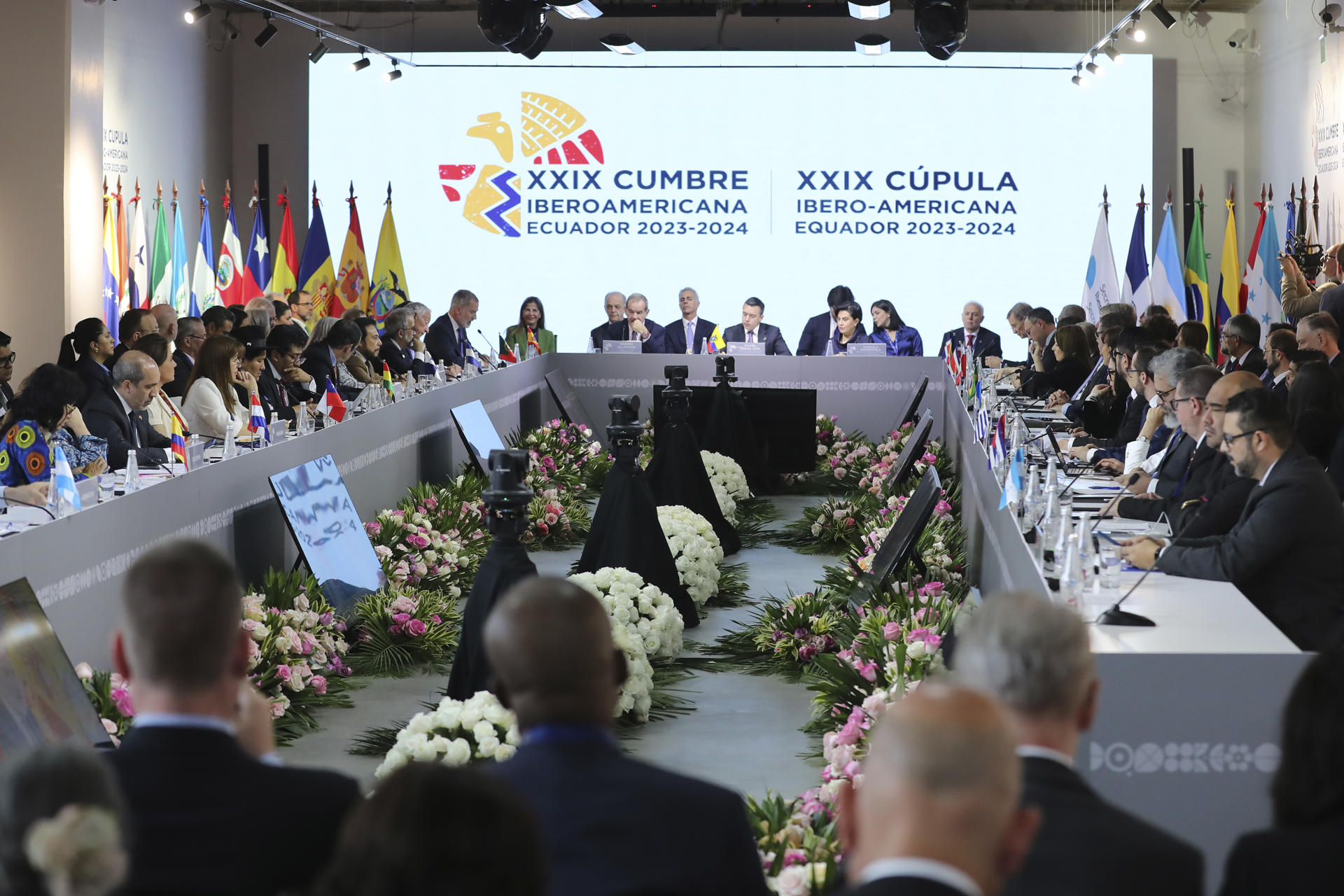 Fuerte discusión entre diplomáticos del régimen cubano y representantes de Argentina en la XXIX Cumbre Iberoamericana