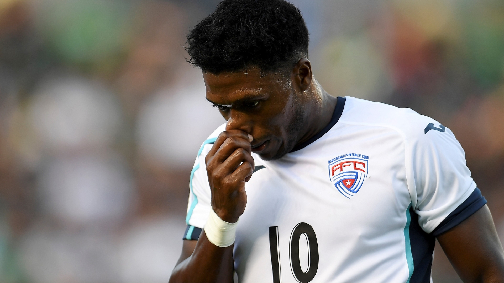 Futbolista Arichel Hernández pide la baja del equipo Cuba por desacuerdos con la dirección