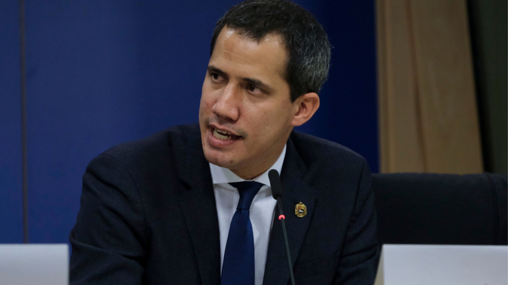 Guaidó llega de sorpresa a Colombia tras conocer información de que el régimen de Maduro preparaba su detención