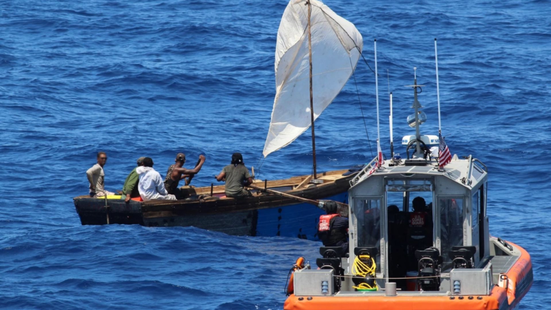 Guardia Costera de EEUU deporta a 82 balseros a Cuba