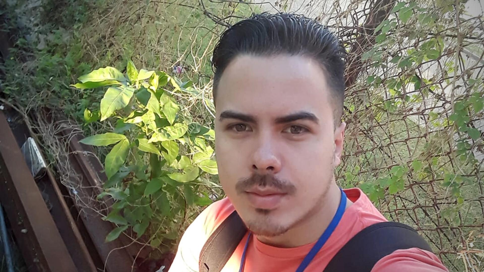 HRF y Amnistía Internacional condenan a gobierno boliviano por expulsar a joven disidente cubano