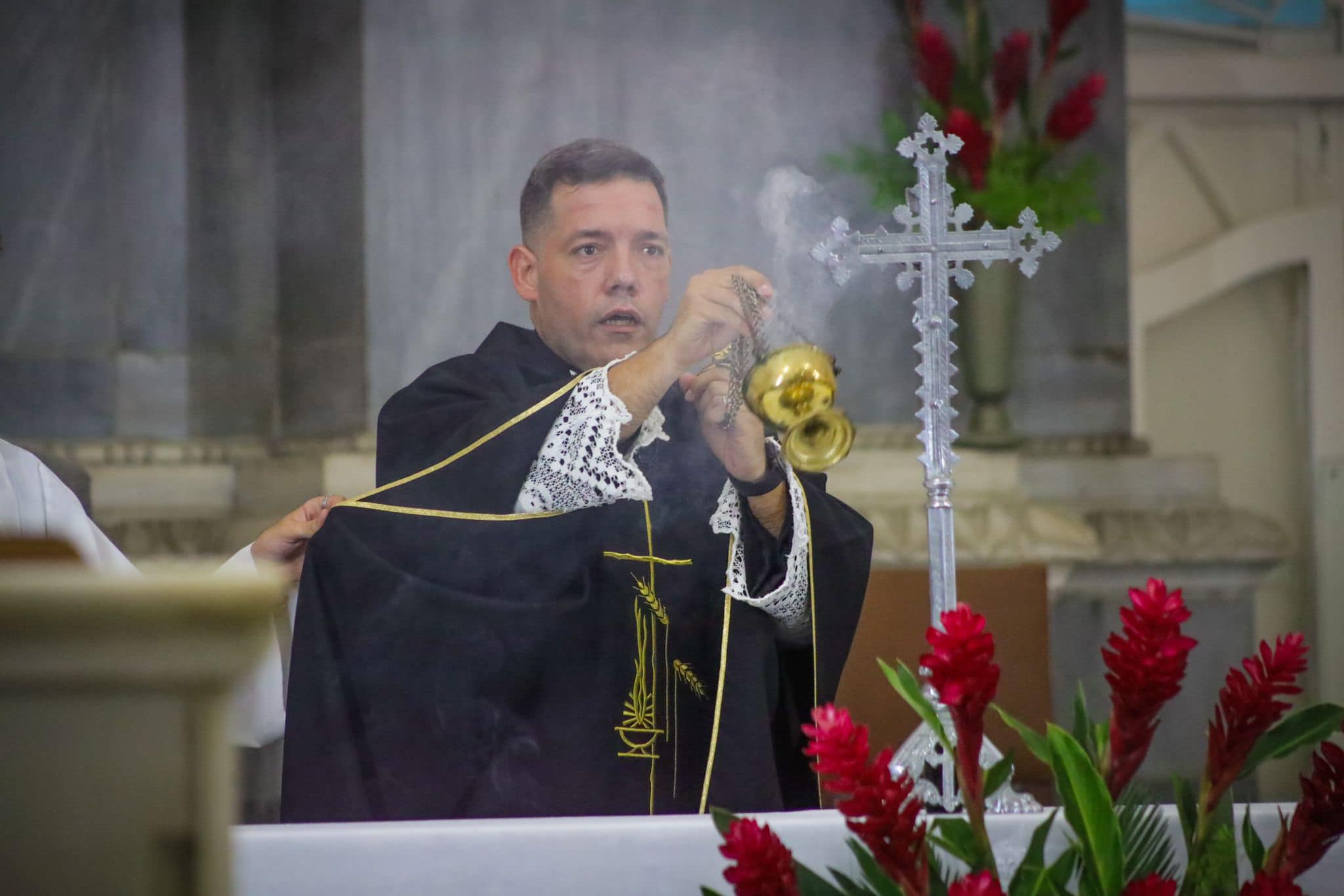 Impiden a sacerdote asistir a conferencia de enviado del Papa Francisco en La Habana