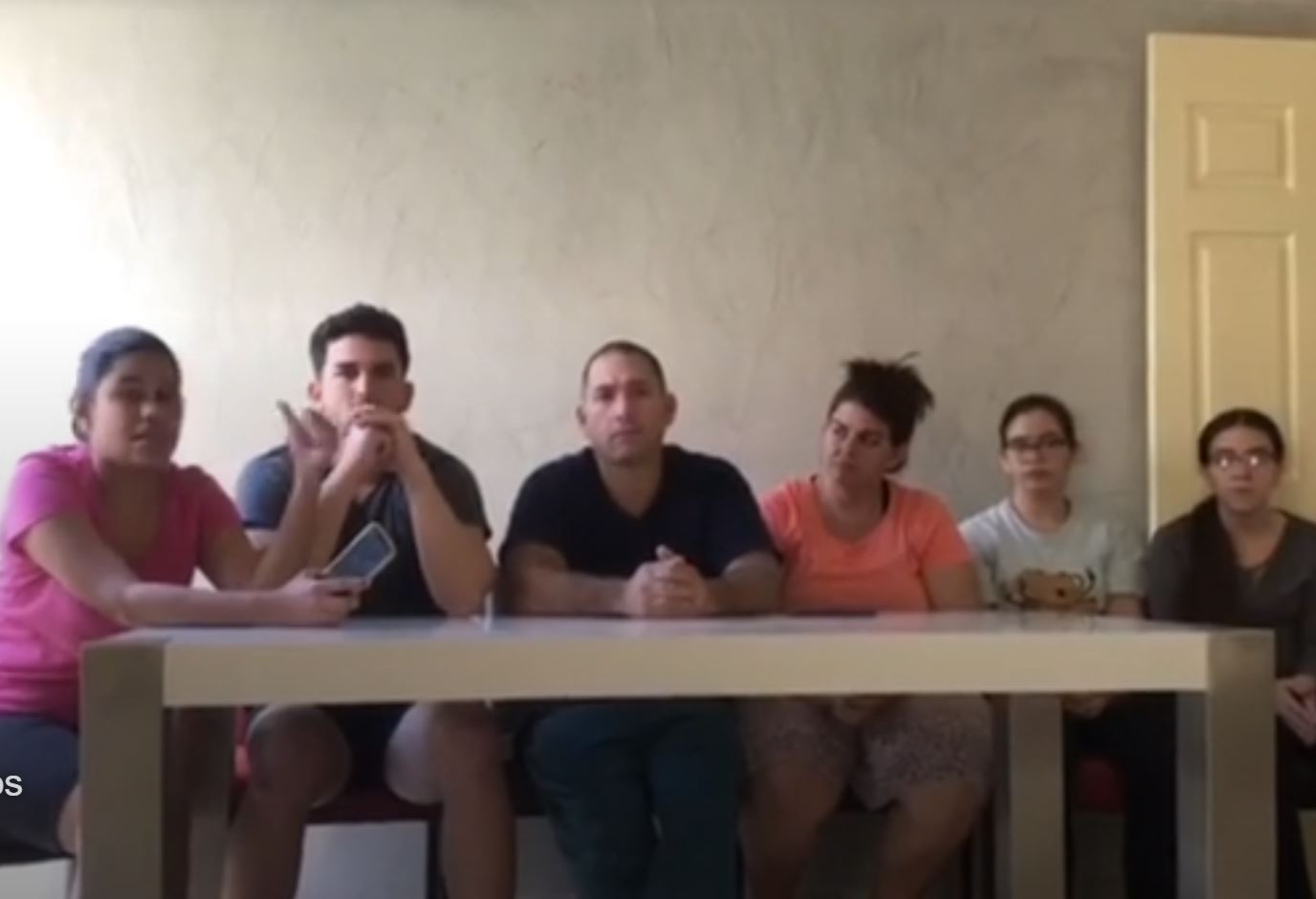 Impiden viajar a 2 familias cubanas desde México, a pesar de que les aprobaron el patrocinio