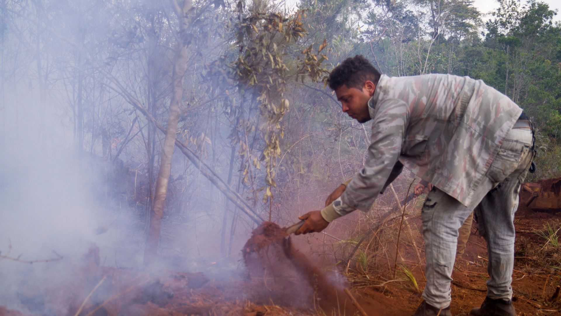Incendio en Mayarí comienza a ceder; no hay peligro para Santiago de Cuba