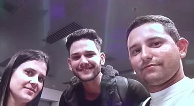 Jóvenes cubanos que llegaron a Miami con parole humanitario fueron regresados a la isla