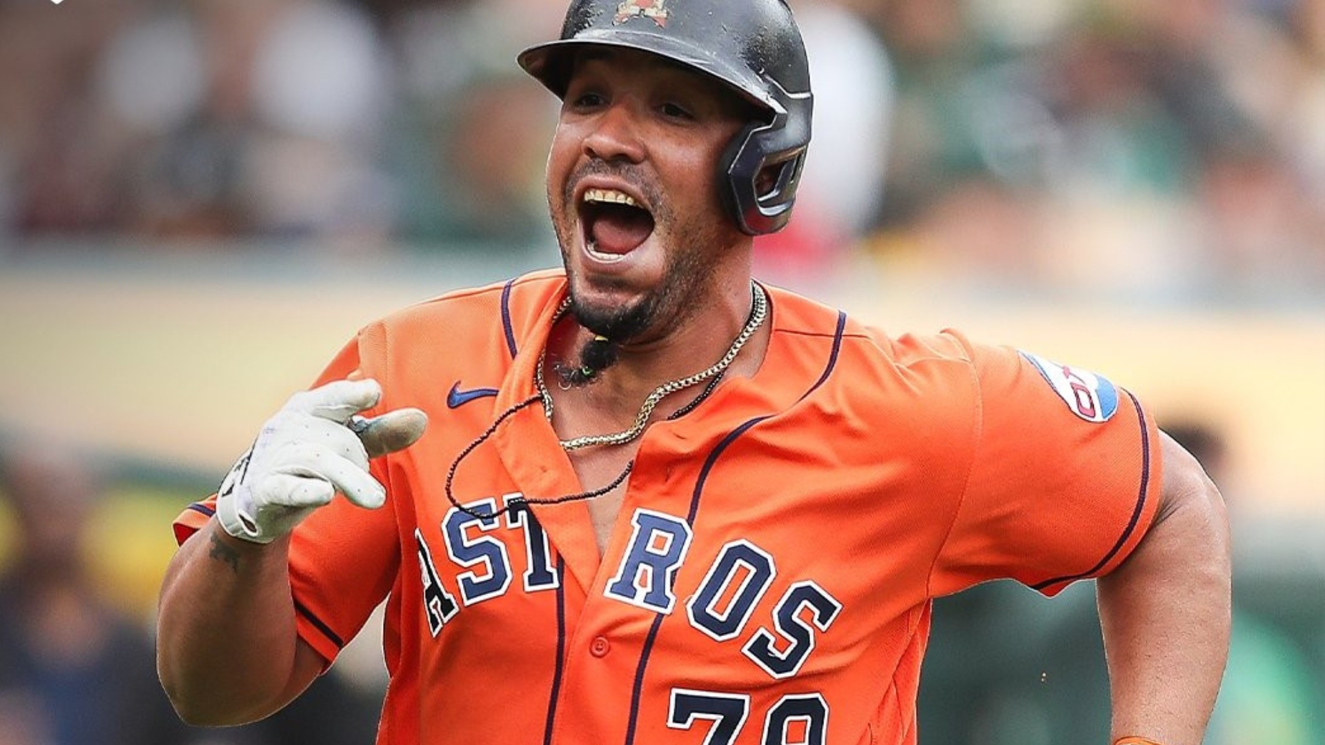 José “Pito” Abreu conecta su primer jonrón desde septiembre de 2022