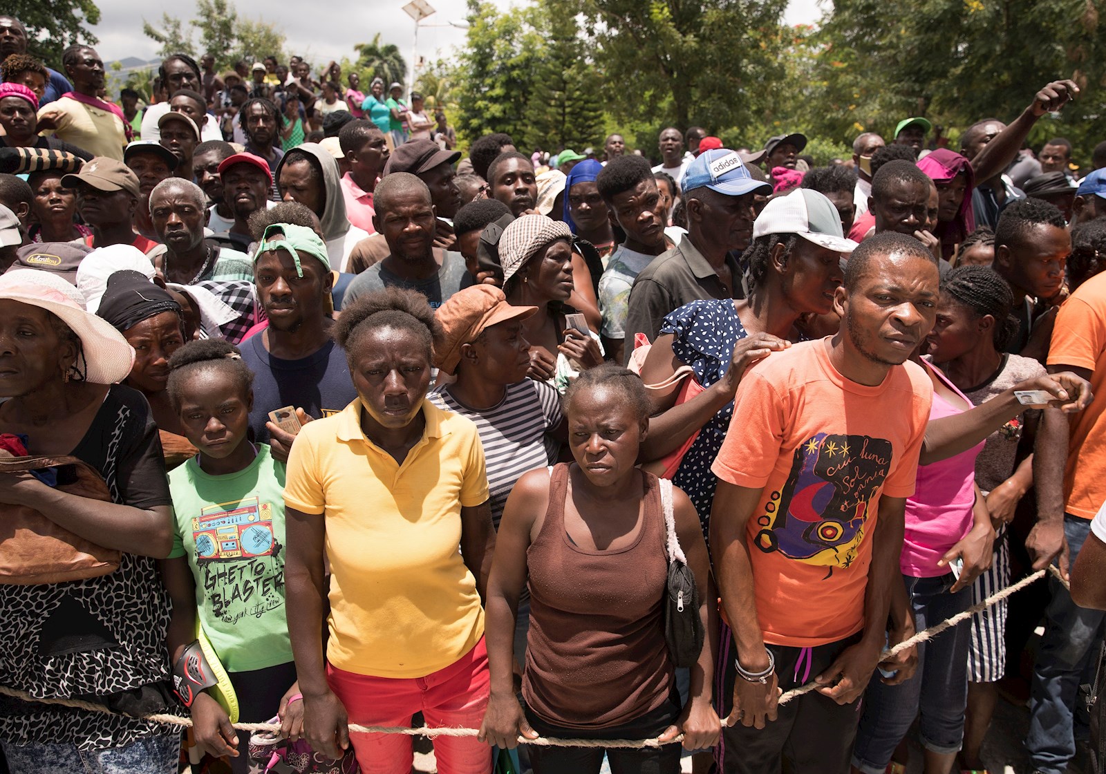 La Casa Blanca considera enviar migrantes haitianos a Guantánamo ante posible éxodo masivo
