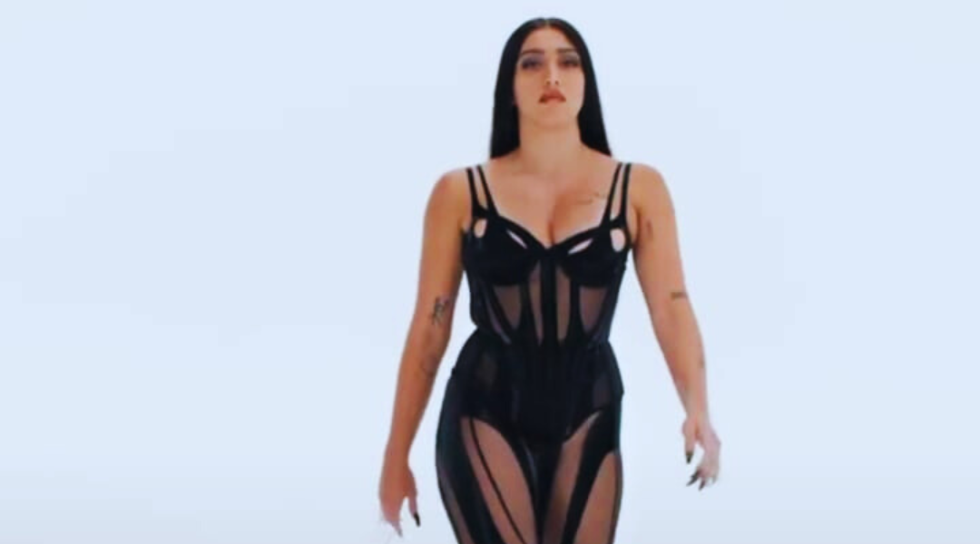 La hija cubana de Madonna revoluciona las redes con un atrevido desnudo