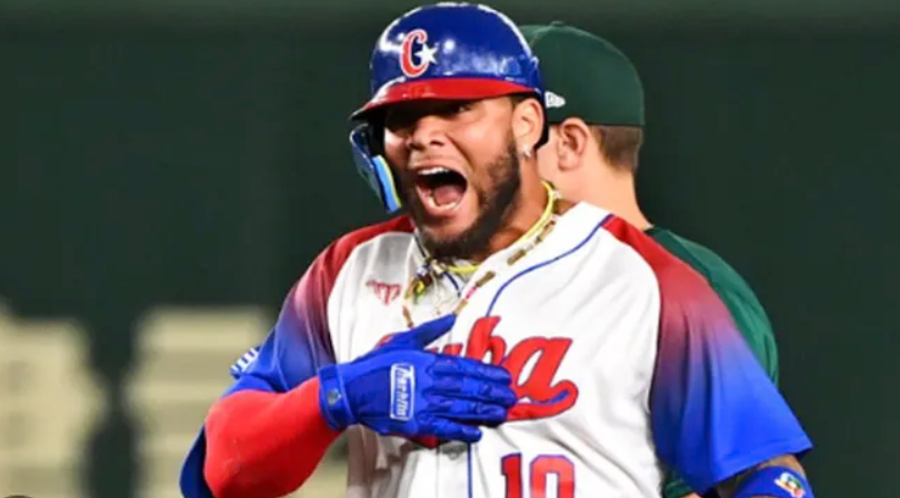 La Liga Élite del Béisbol Cubano abre sus puertas a peloteros residentes en el exterior