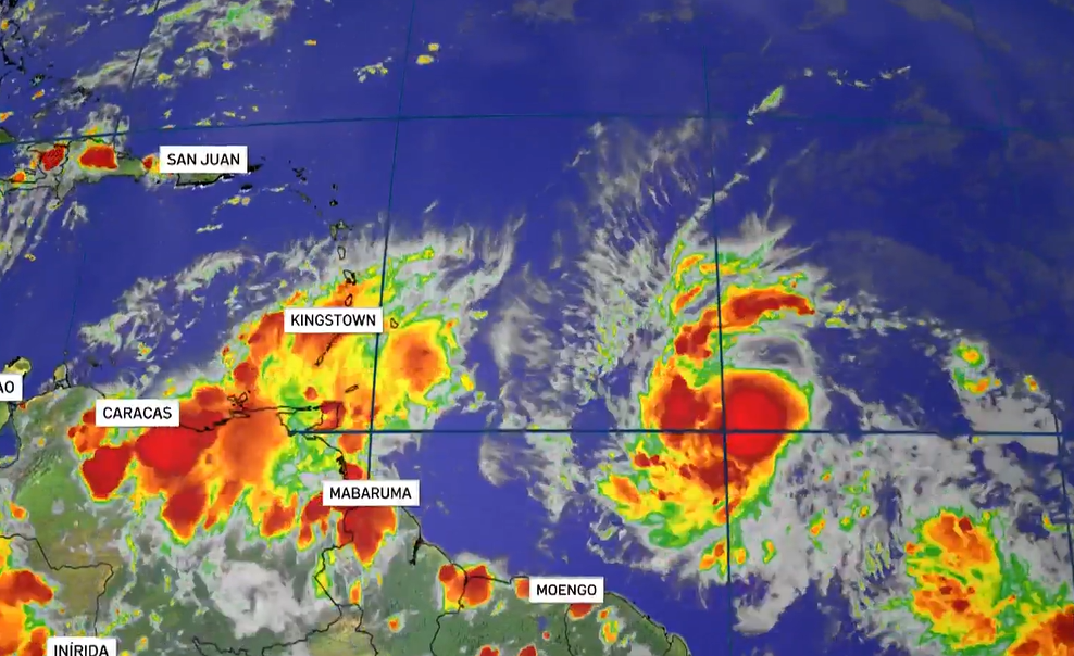 La tormenta tropical Beryl se convierte en huracán 
