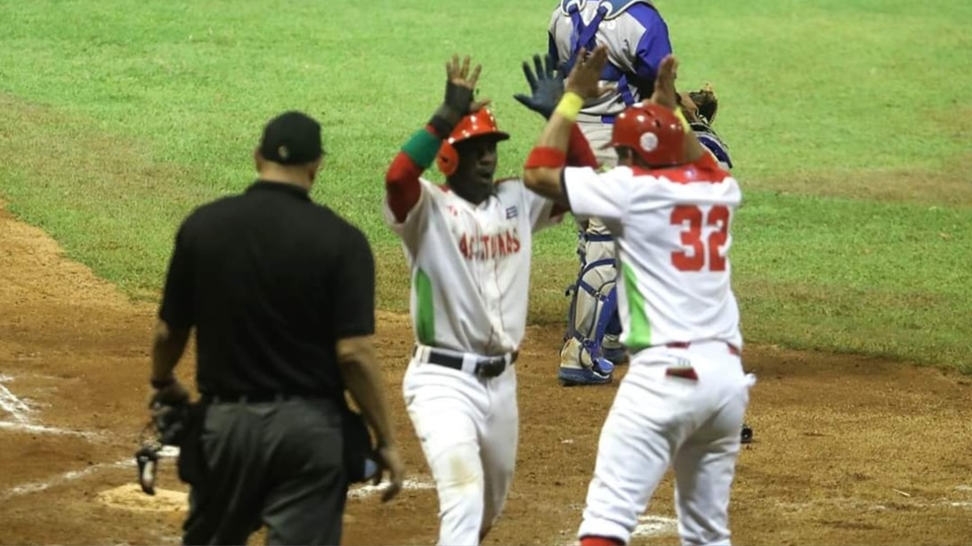 Las Tunas se coloca a medio camino del título de la pelota cubana