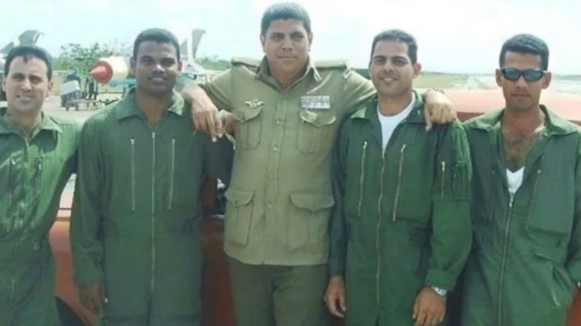 Legisladores exigen revisar entrada de cubanos vinculados al régimen