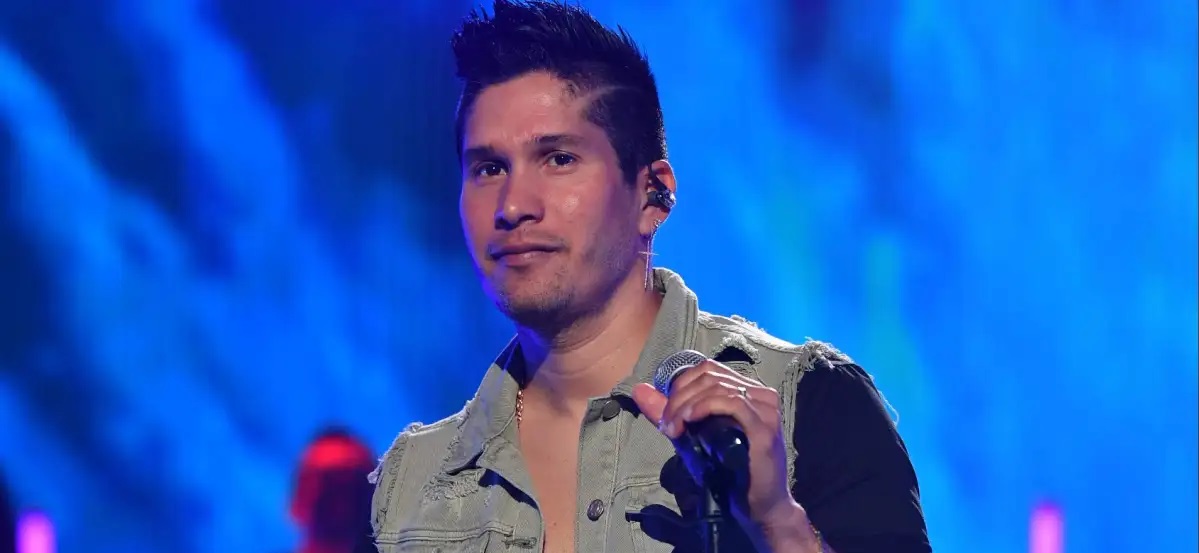 Liberan a Chyno Miranda: El cantante estaba en “precarias condiciones”