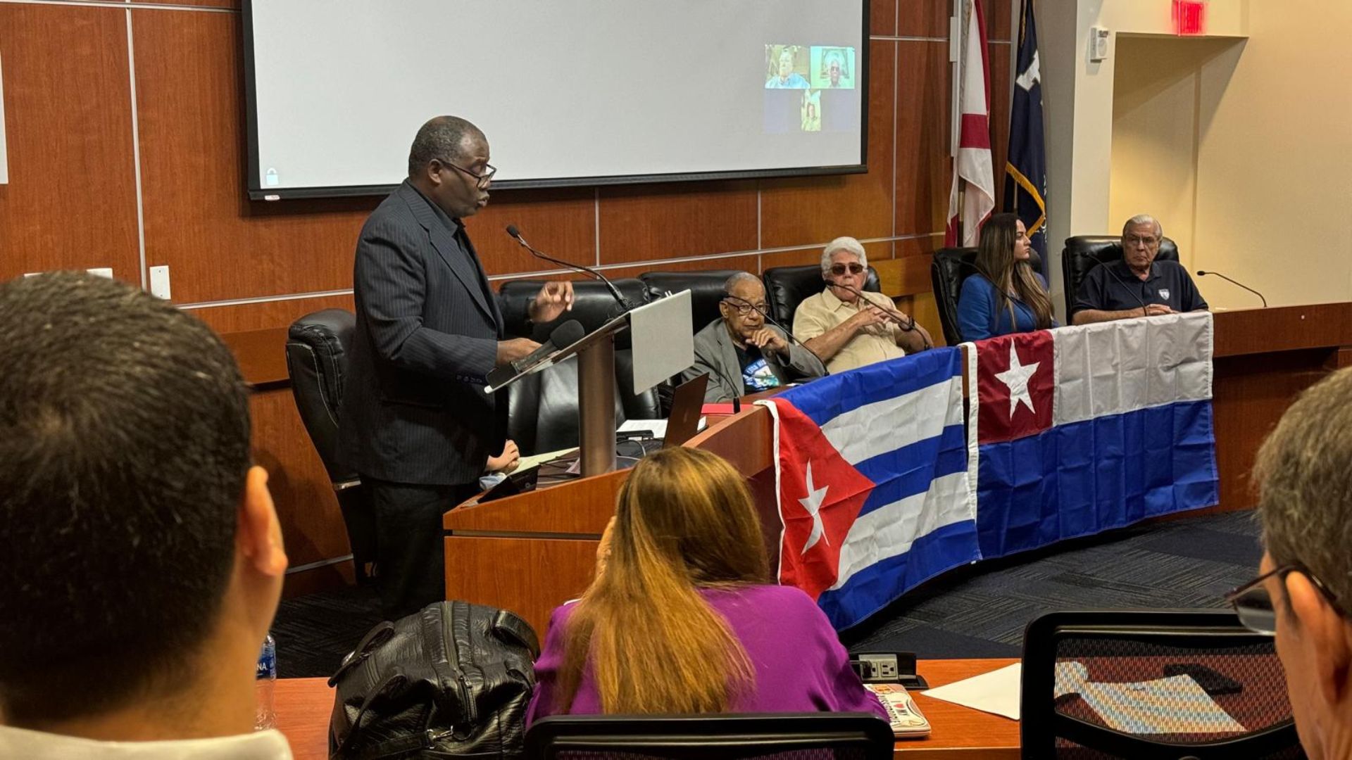 Llaman a la liberación de presos políticos en Conferencia Soberana de la Lucha por la Libertad