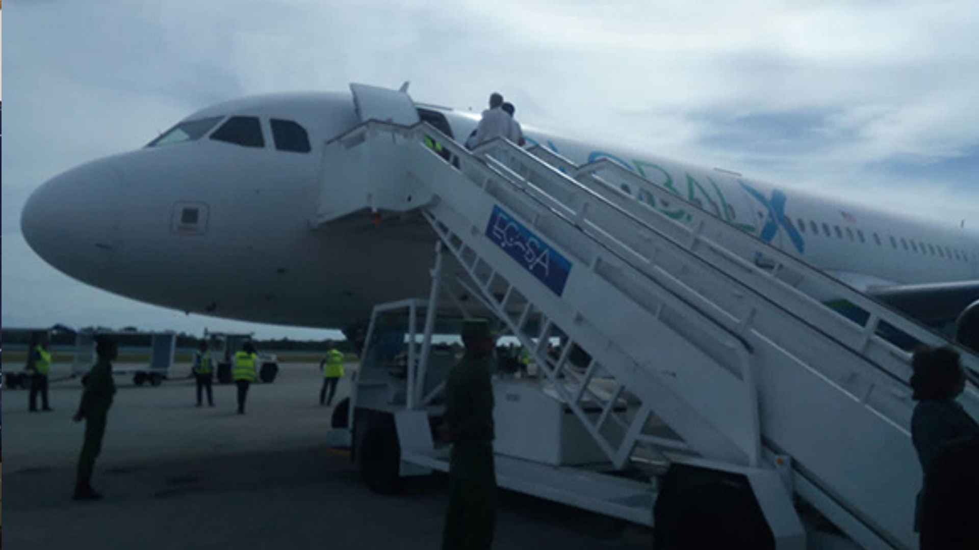 Llega a La Habana vuelo de deportación con 51 migrantes provenientes de EE.UU.