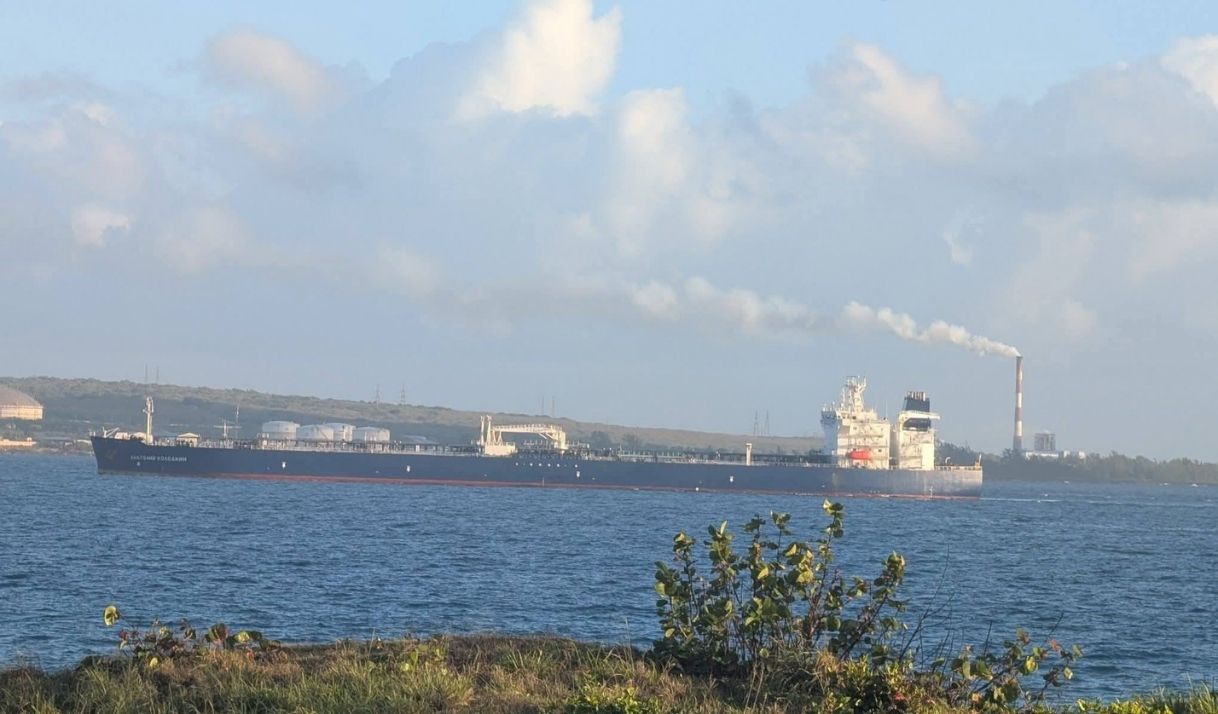 Llega al puerto de Matanzas un petrolero ruso con 730 mil barriles de crudo