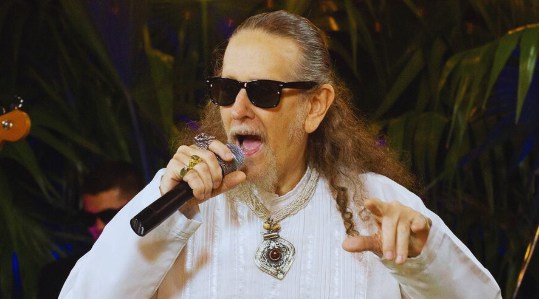 Músico cubano Edesio Alejandro grave en Madrid por un cáncer: "Me causa mucho dolor"