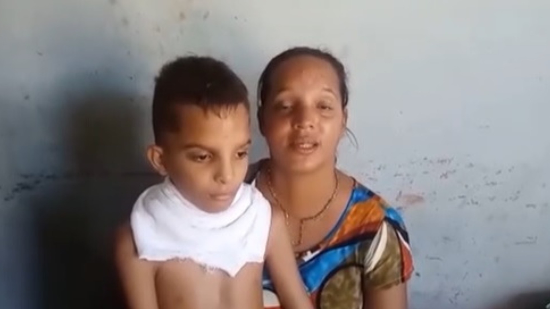 Madre cubana pide ayuda para su hijo enfermo: "Nunca ha comido por su boquita"