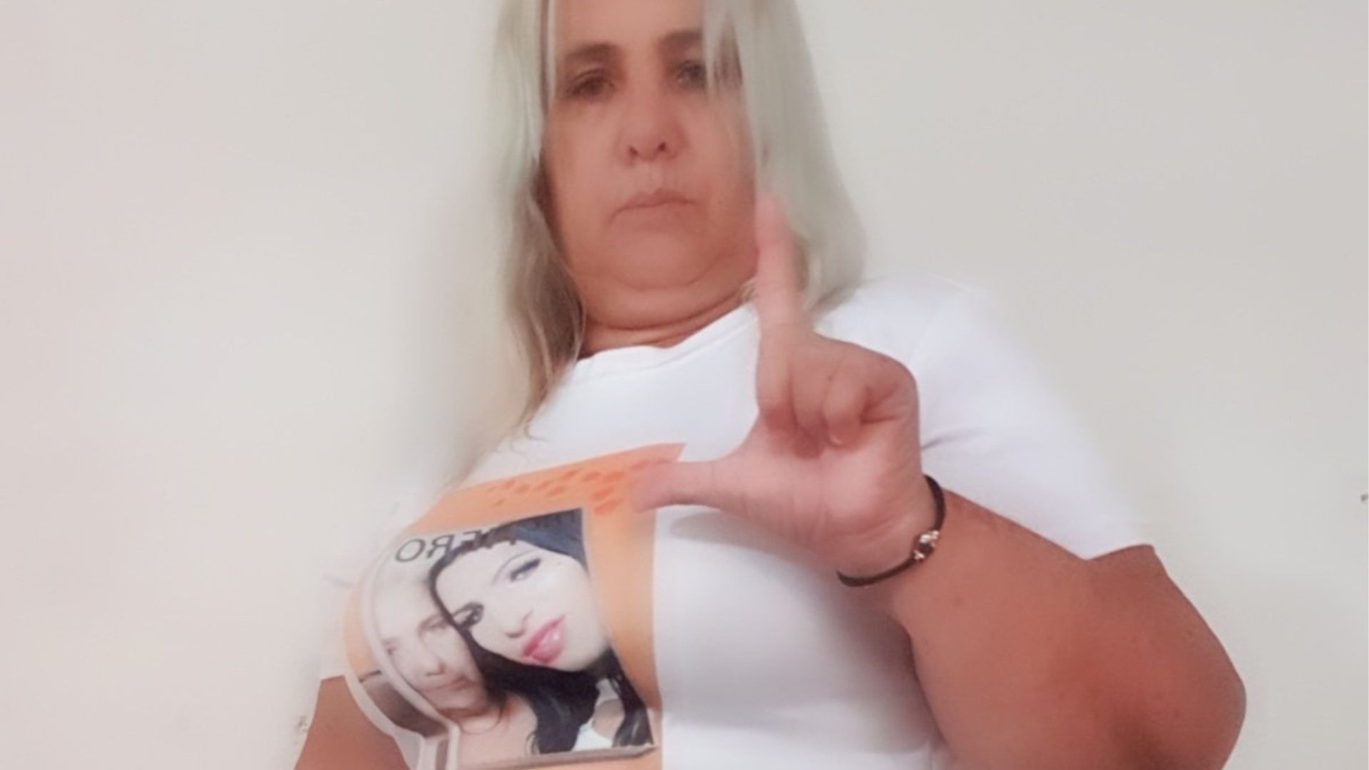 Madre de Brenda Díaz denunciará a guardia que la lanzó por las escaleras