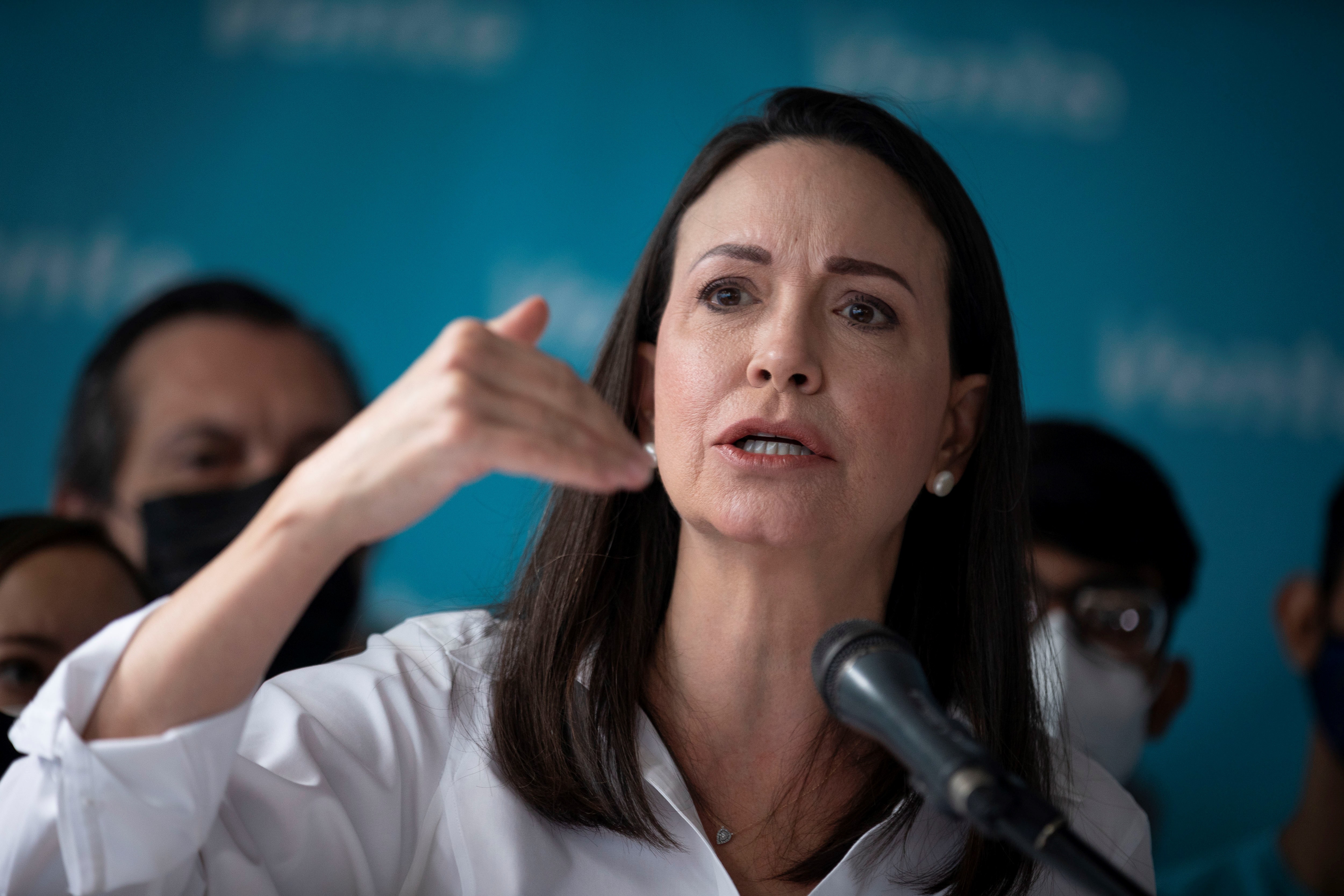 María Corina Machado acusa al régimen de secuestrar a miembros de su equipo de campaña 