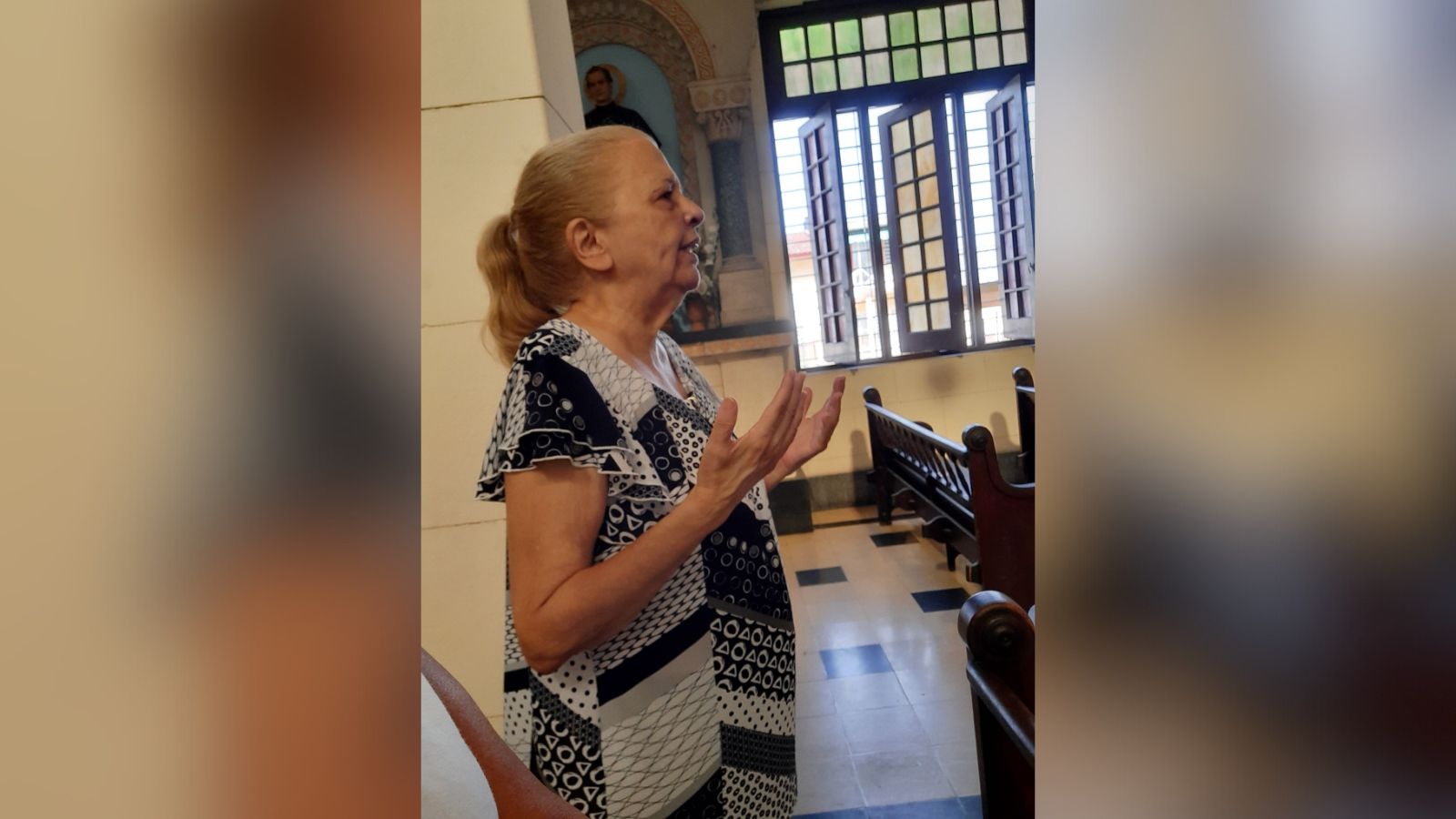 Martha Beatriz Roque sigue en estado delicado, aunque se muestra "más animada"