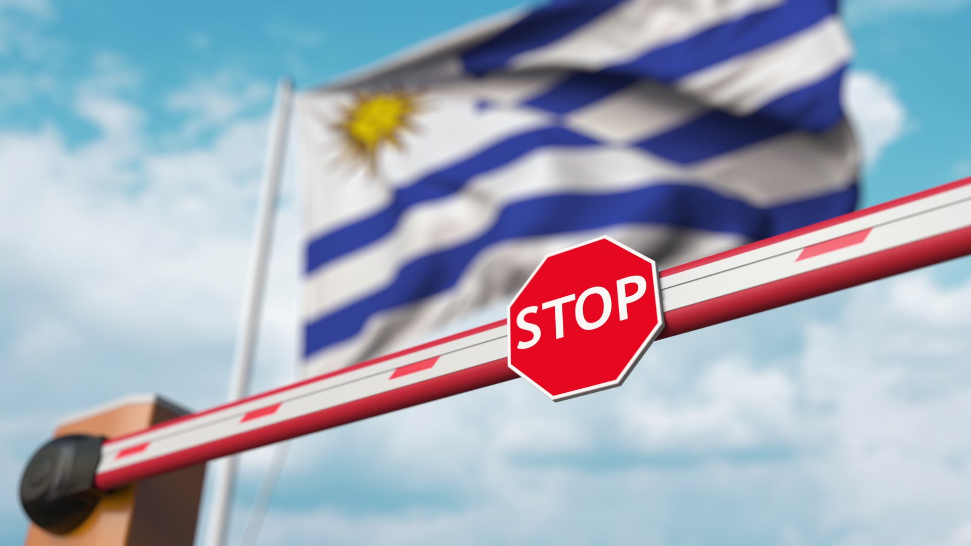 Miles de migrantes cubanos que viven en Uruguay podrían quedar indocumentados