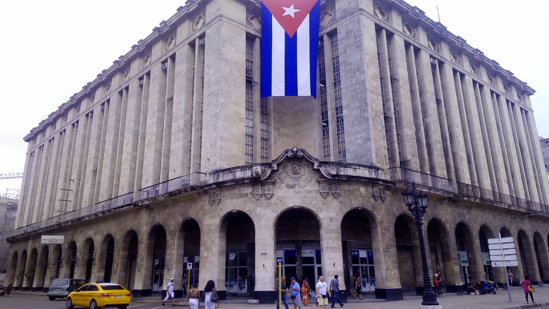 Militarizan zonas de La Habana en medio de juicios políticos