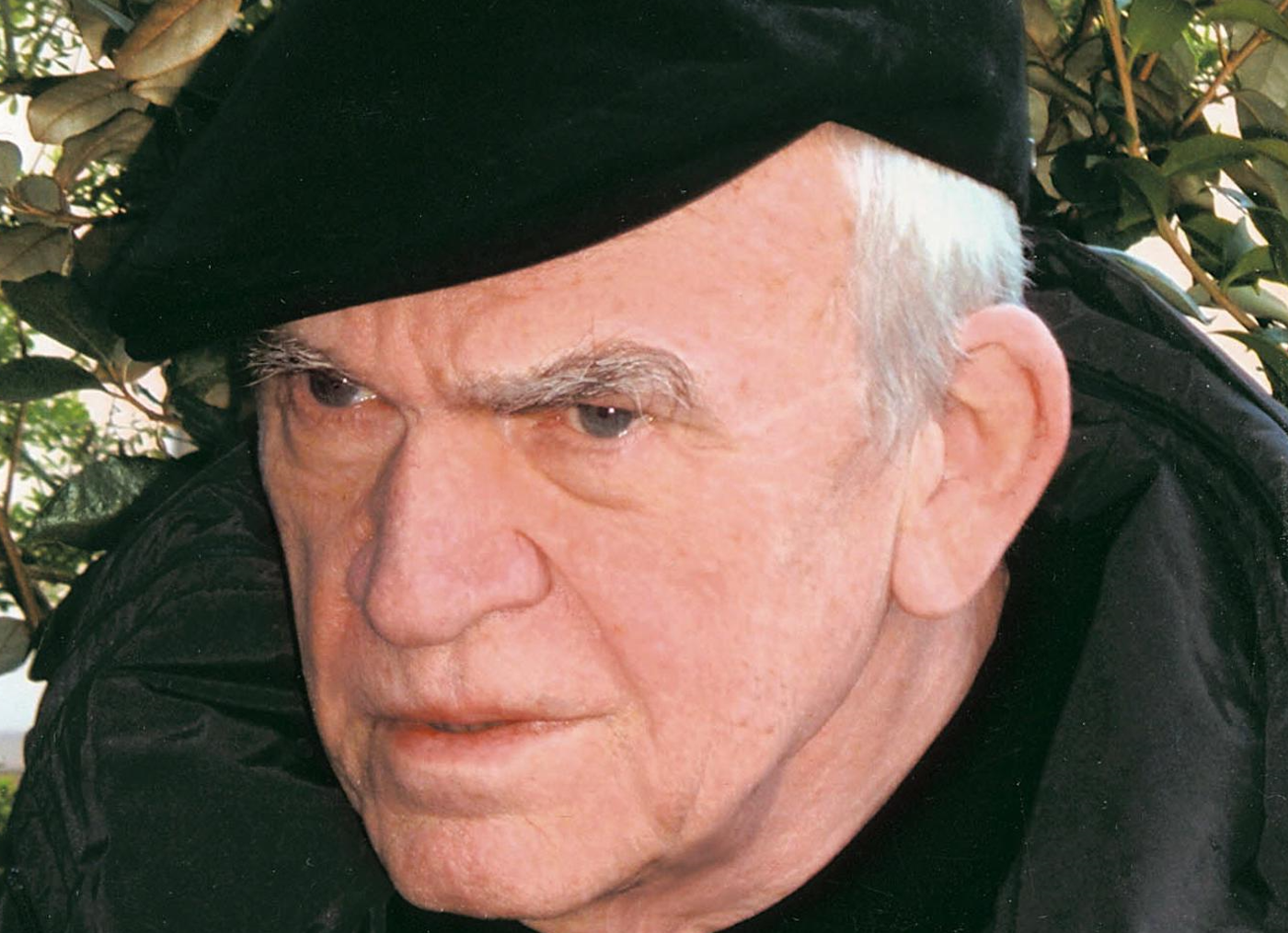 Muere el escritor checo Milán Kundera