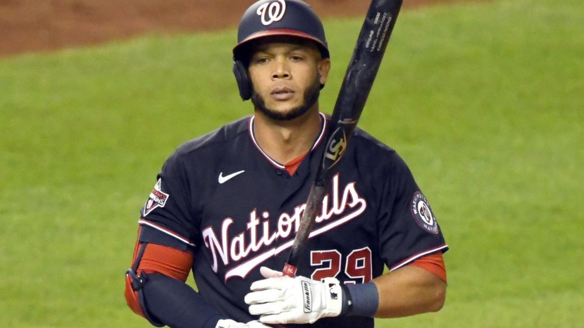 Nacionales de Washington despiden al cubano Yadiel Hernández