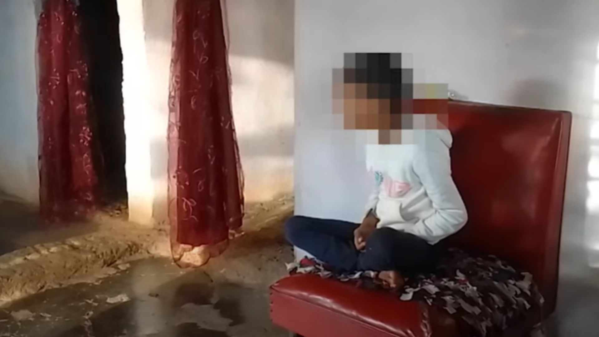 Niño asmático y con deformación digestiva sufre escasez de medicinas