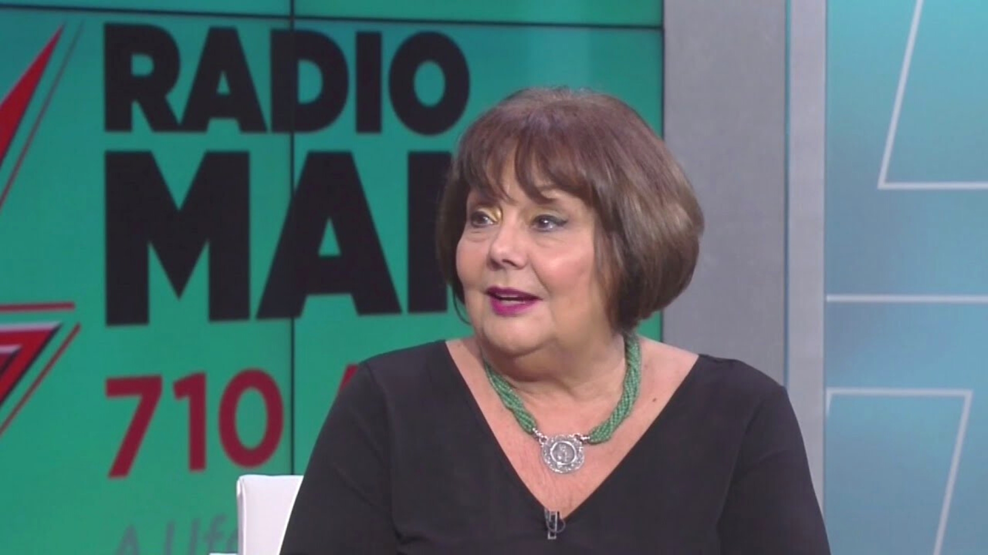 Ninoska Pérez se despide de Radio Mambí tras 26 años de trabajo