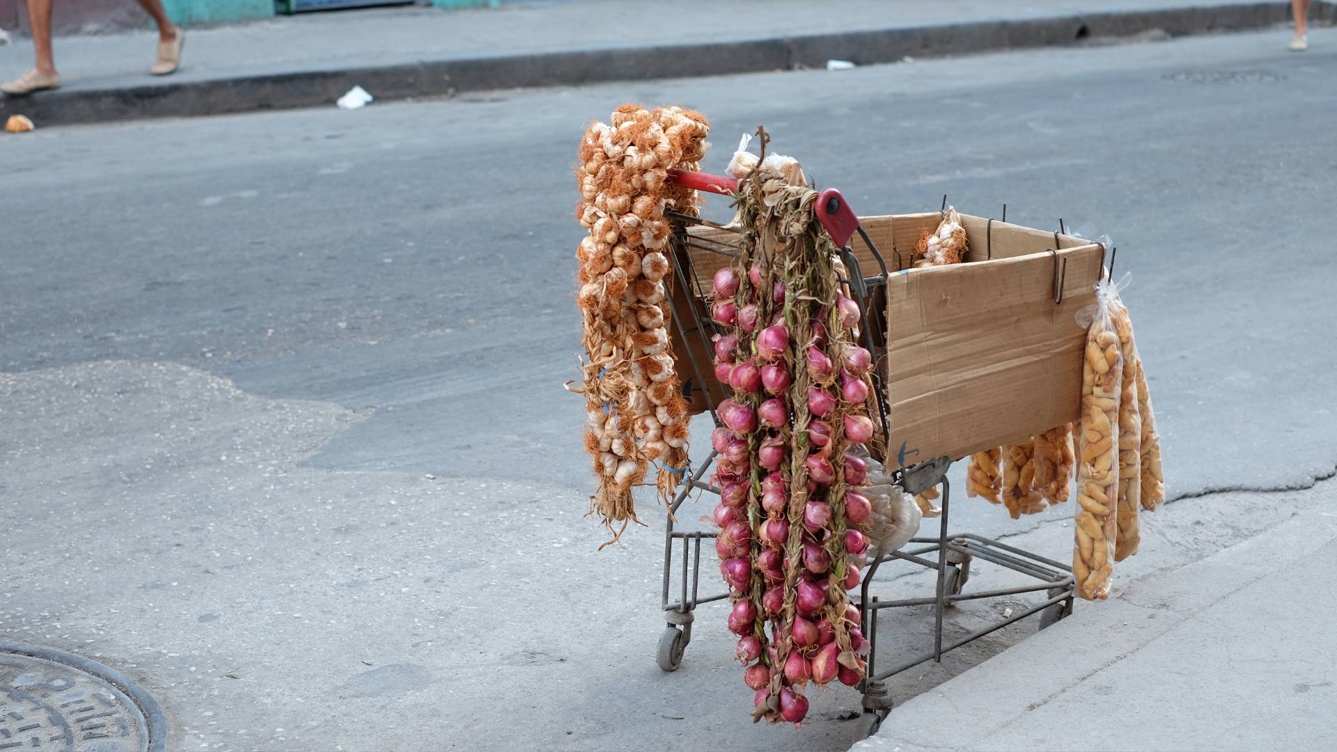 "No es justo que la comida esté tan cara", denuncian en Cuba