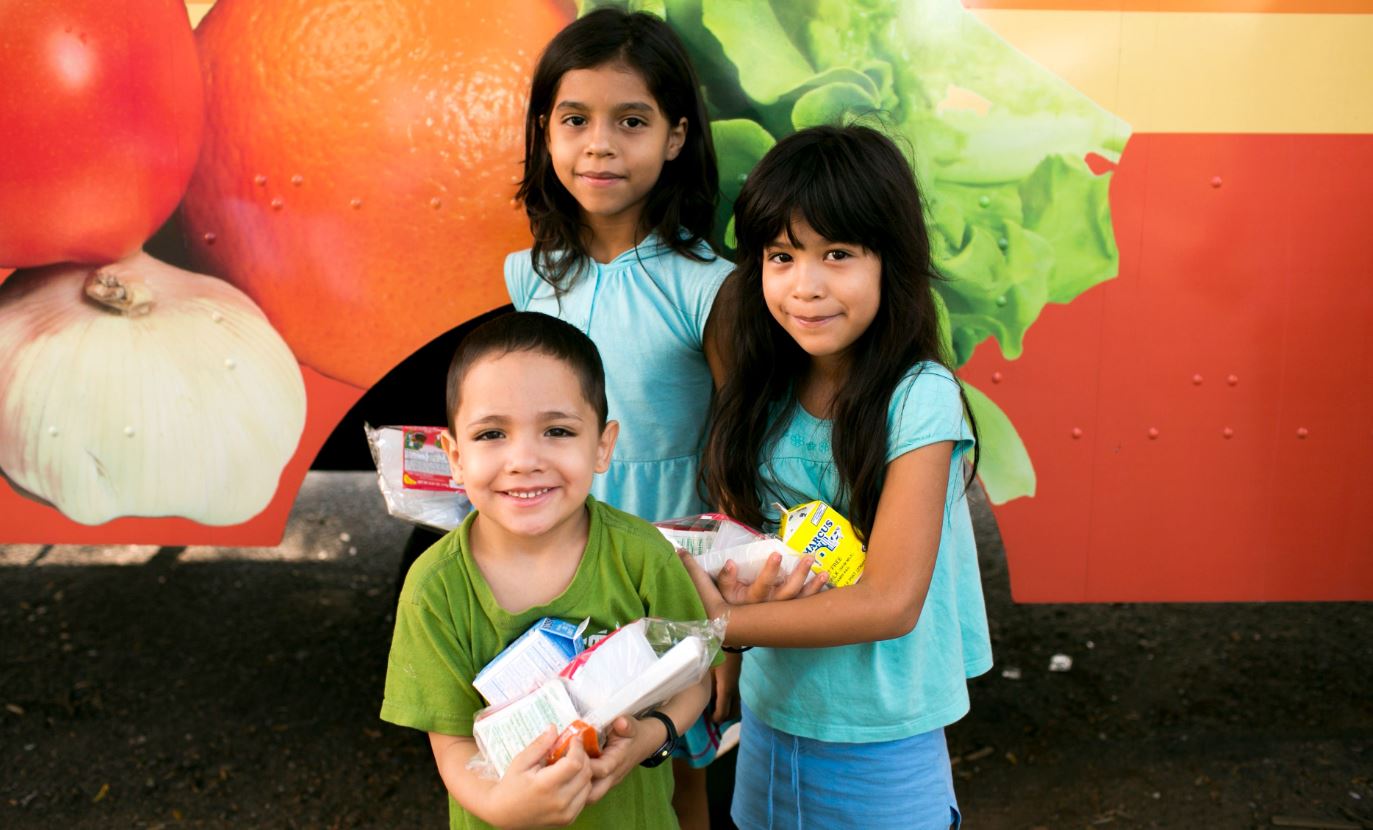 “No Kid Hungry”, una campaña nacional para dar comida gratis a los niños este verano