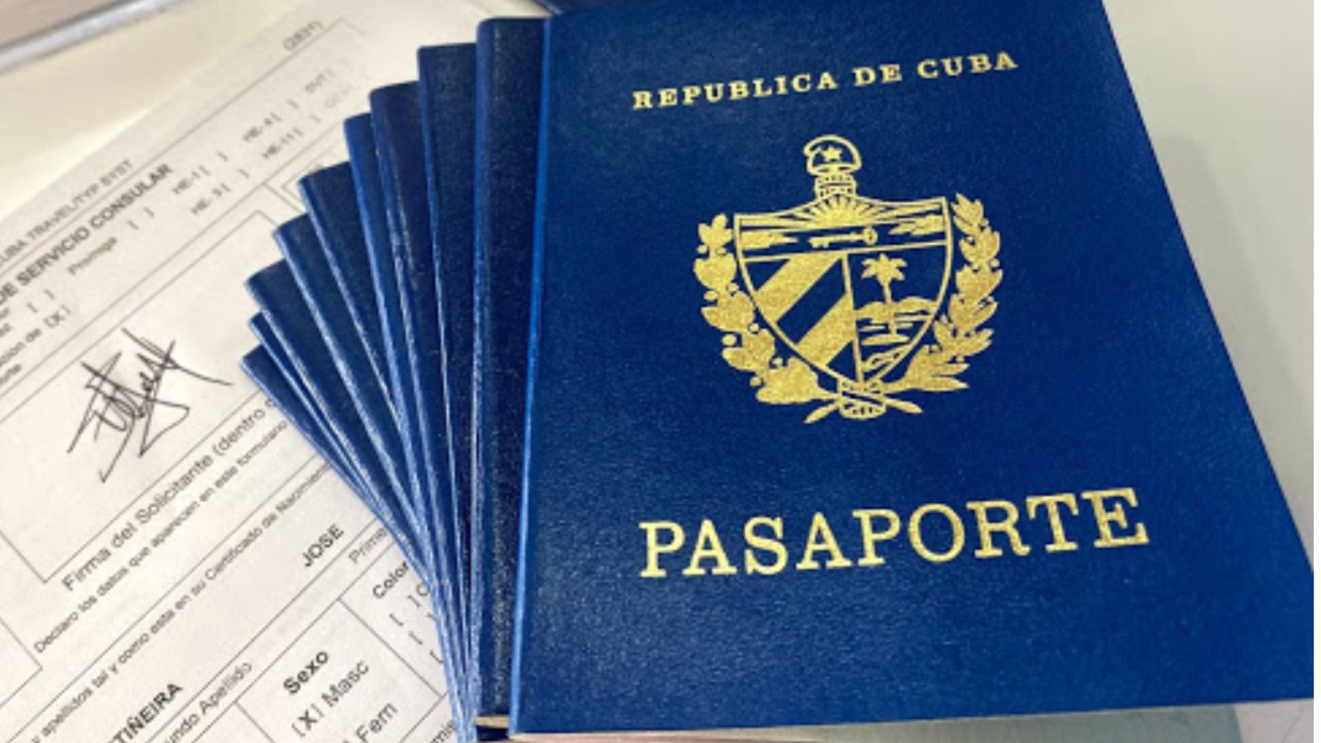 Nueva fecha límite para ingreso de cubanos a la isla con pasaporte vencido