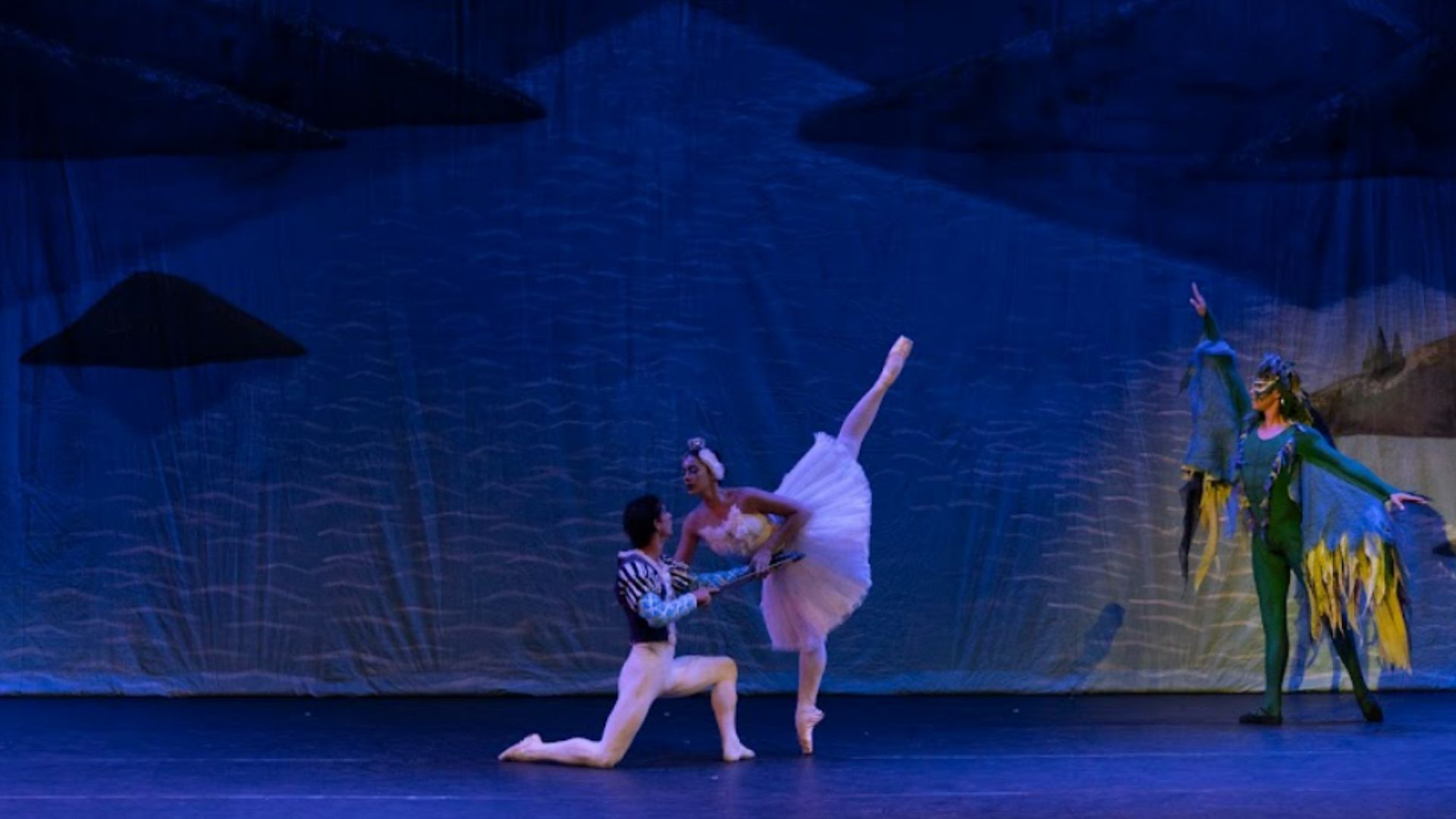 Ocho bailarines del ballet de Camagüey abandonaron gira en España