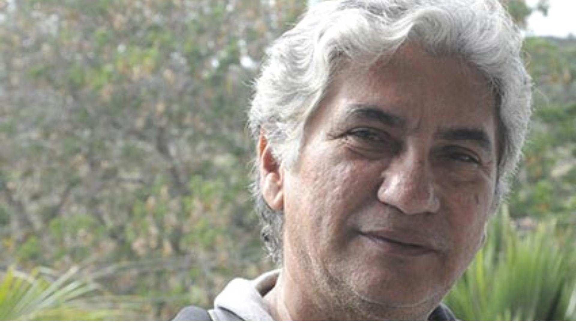 Oficialismo se disculpa por incluir a poeta fallecido en carta de apoyo al régimen